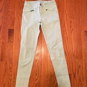 American Eagle Light Blue Jeans